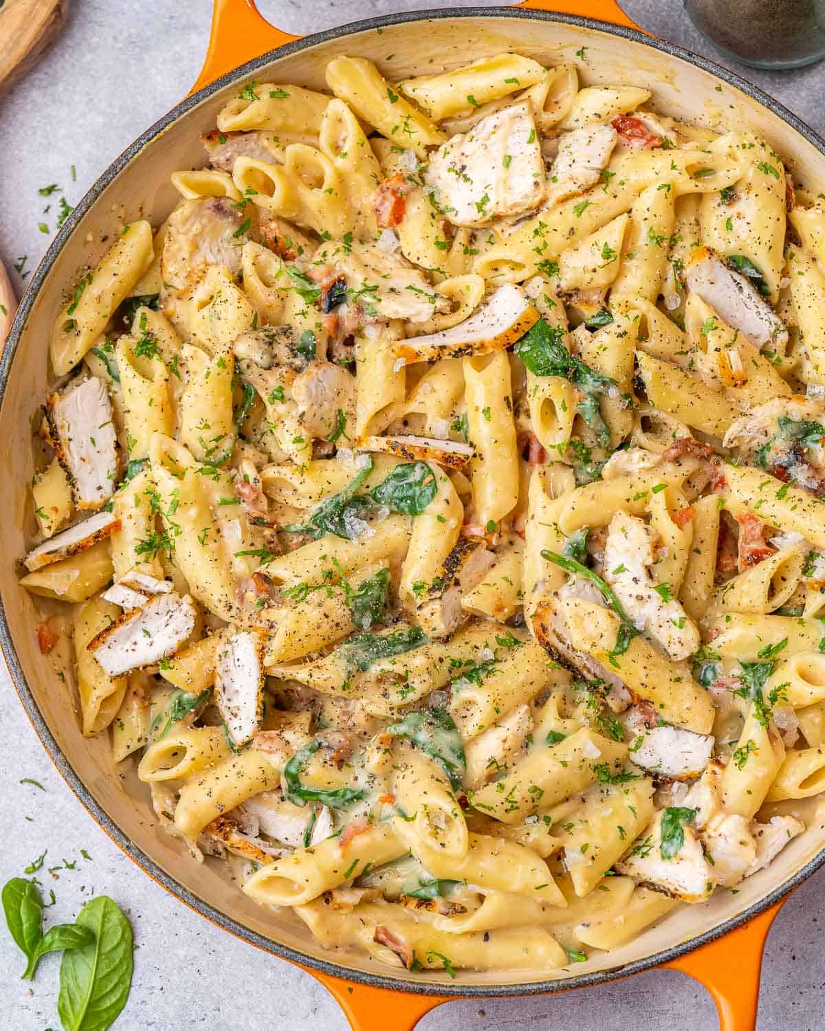 Spinach and Grilled Chicken Pasta
