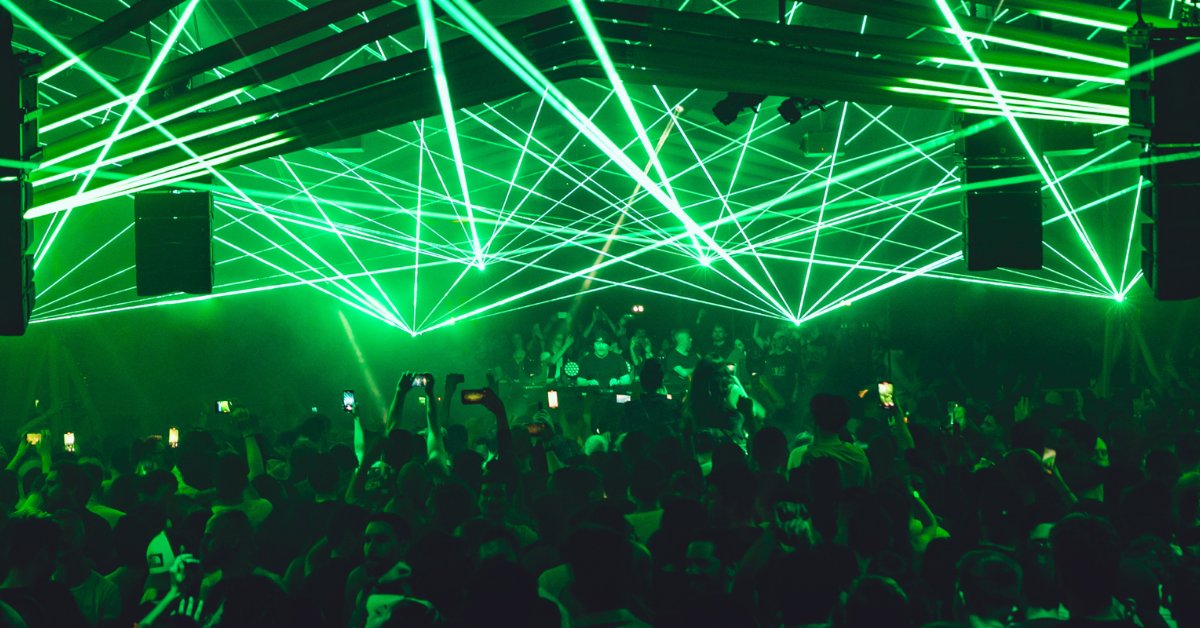 T7 Paris: Your Passport to Paris’s Electrifying Nights!